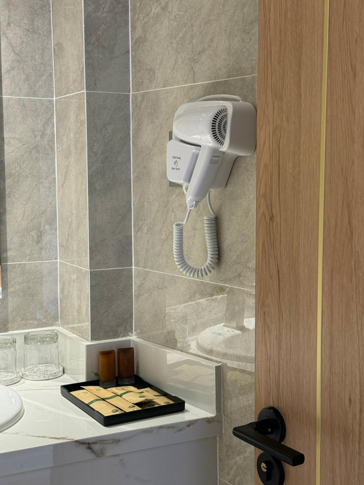 Tui Ba Gang Central Hotel 달랏 외부 사진